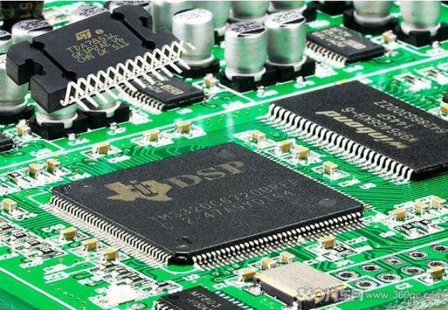 6378310308397656255098303