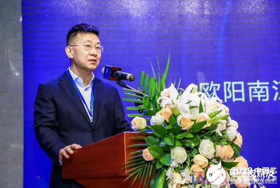 pIYBAF_CSAiAdg8UAAC6lEYWSZo123