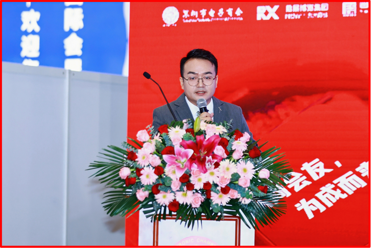 e8d3a83f-7eff-4fc3-b4fc-94aafca8f20f